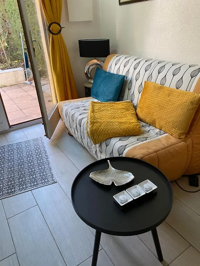 Maisonnette Provencal Tourrettes 0*,